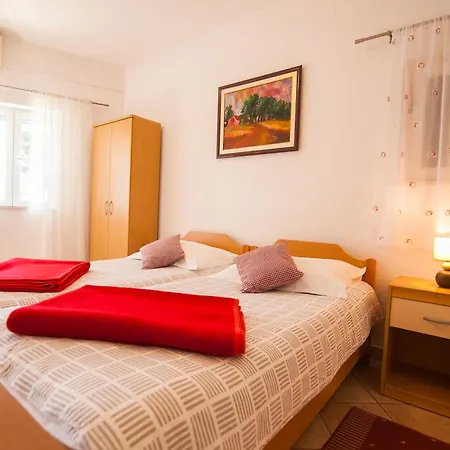 Old Town Accommodation Bol Extérieur photo